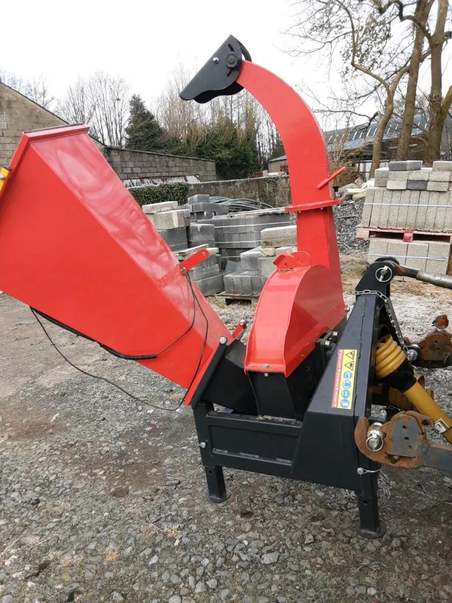 WOOD CHIPPER & CEMENT MIXER - Image 2