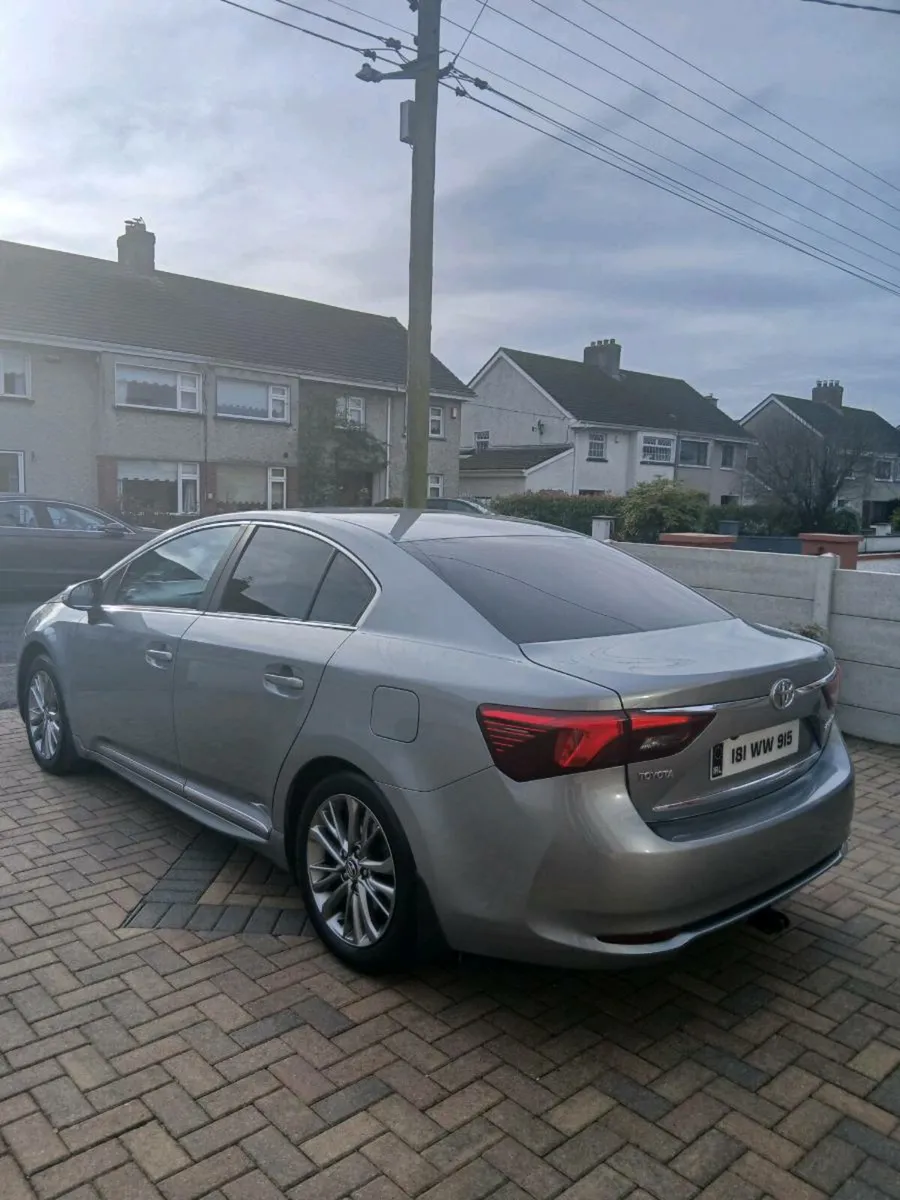 Toyota avensis - Image 3