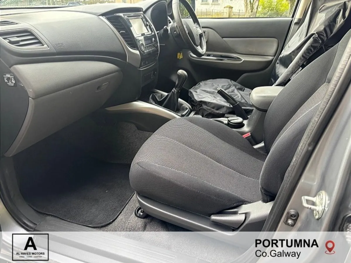 Mitsubishi L200 2.2 DI-D 150PS 6MT 2WD 5-Seater In - Image 2