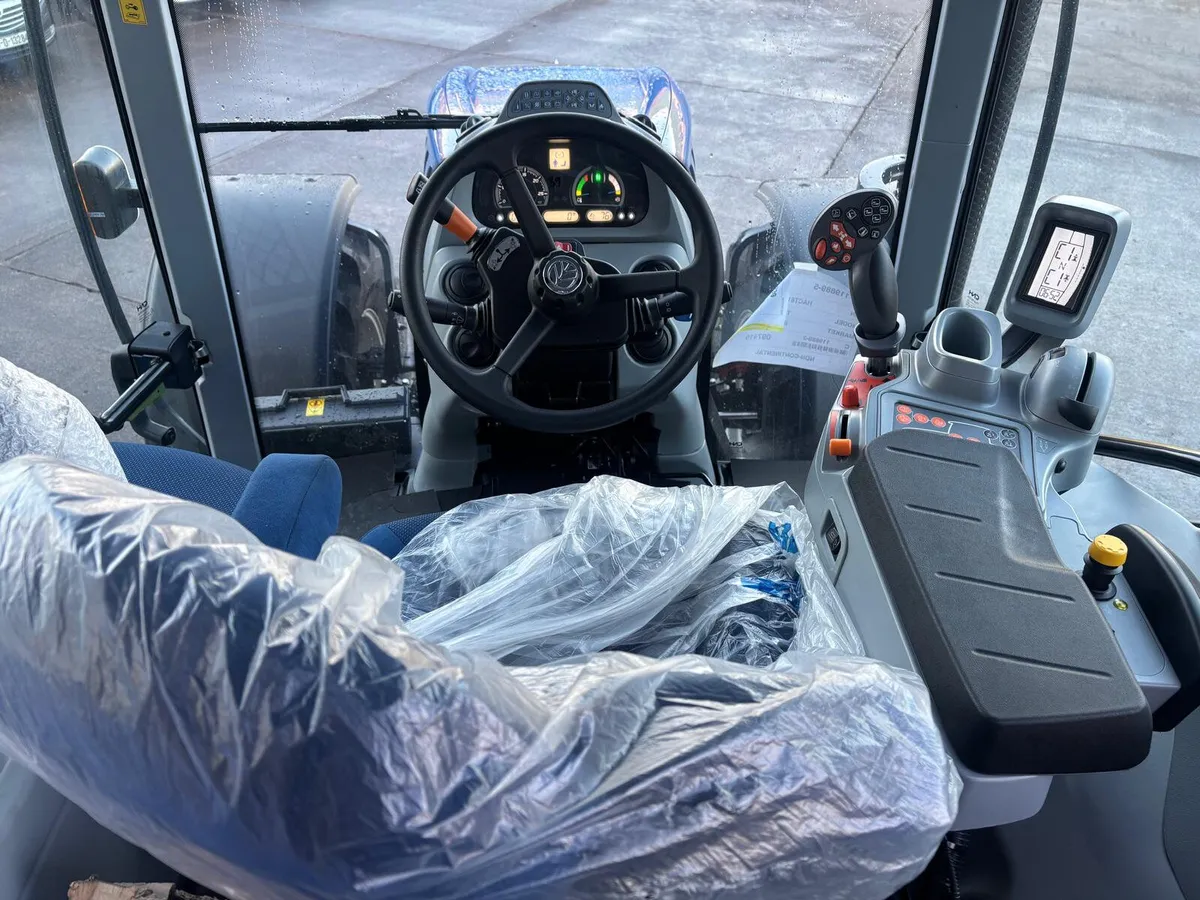 T6.180 Dynamic Command *Brand New* - Image 4