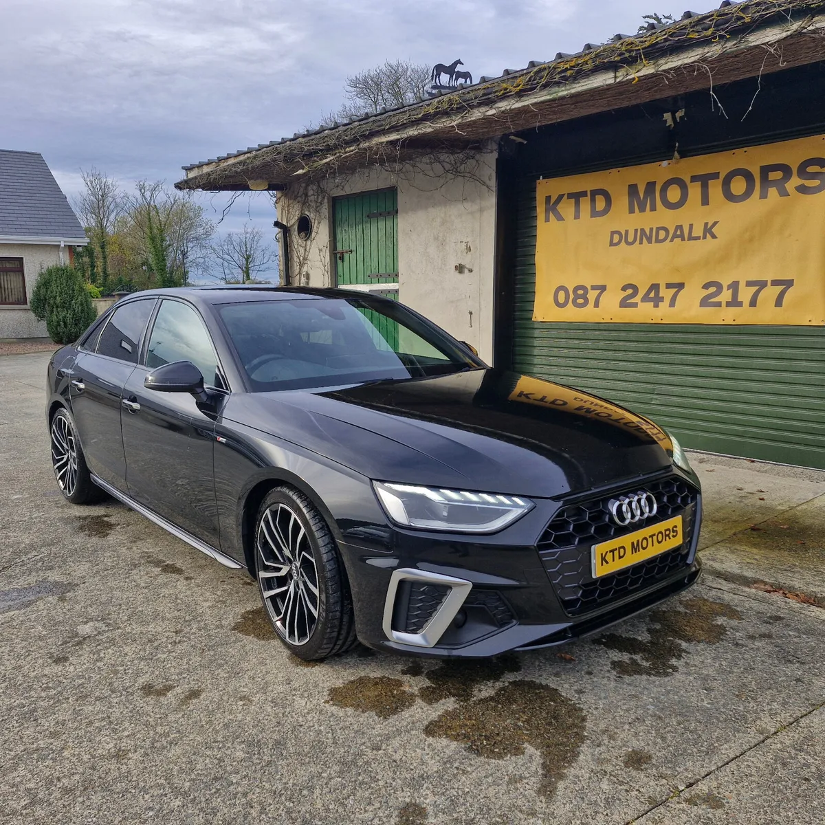 Audi A4 2021 Sline 35 - Image 4