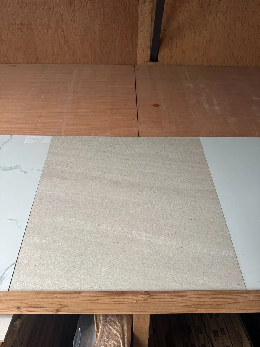 Clearance joblot tile beige gloss 60cm x 60cm