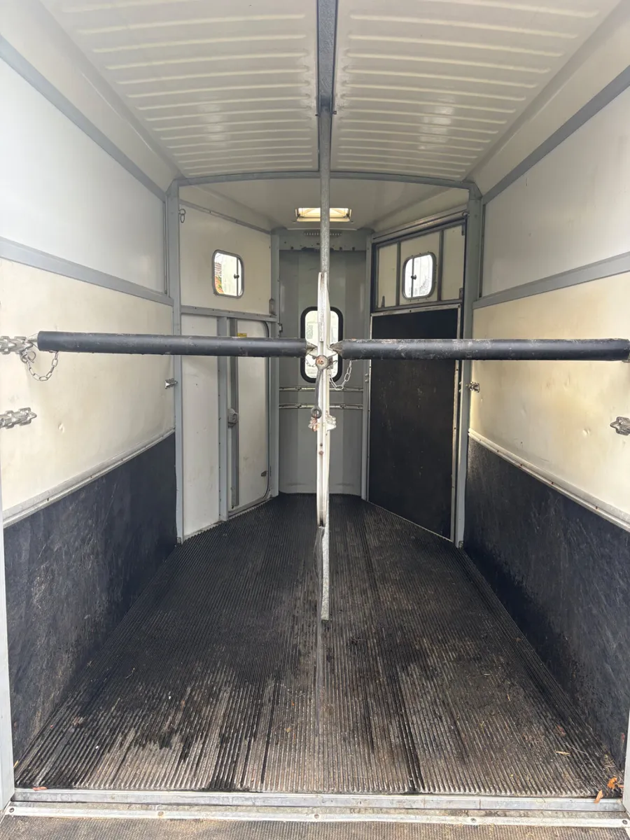 Ifor Williams 511 horse box - Image 4