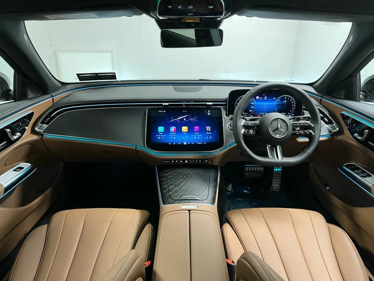 Mercedes-Benz E-Class 300de AMG - 20 Inch Alloys - - Image 3