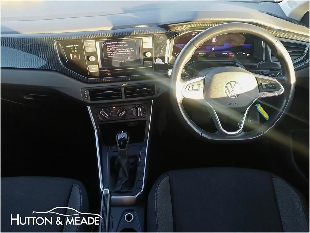 Volkswagen Polo Life Auto 1.0 Petrol 5dr - Image 4