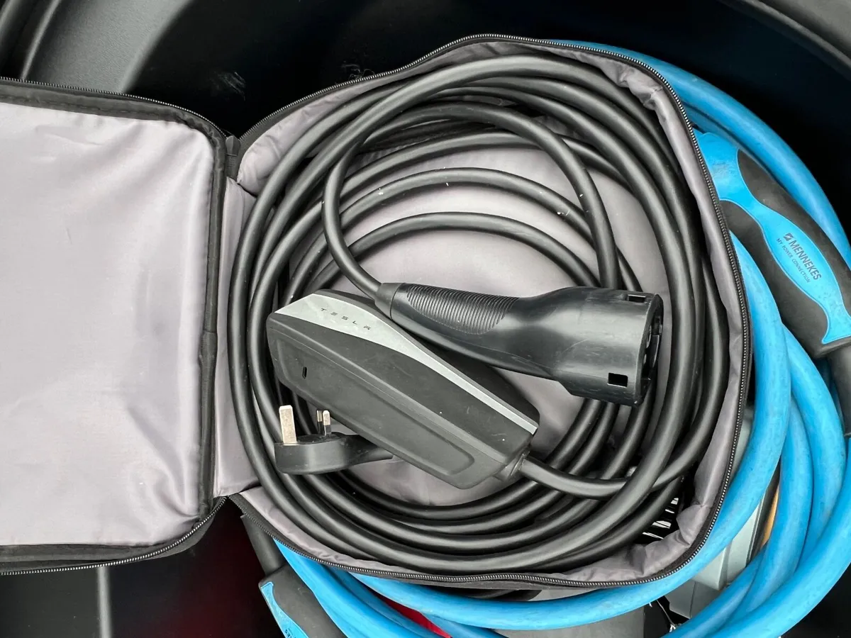 Tesla Model 3 2020 - Image 3