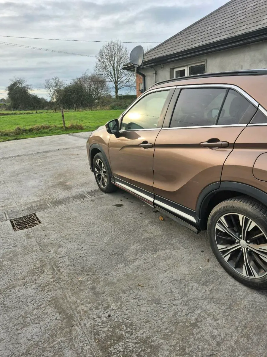 Mitsubishi eclipse cross - Image 2