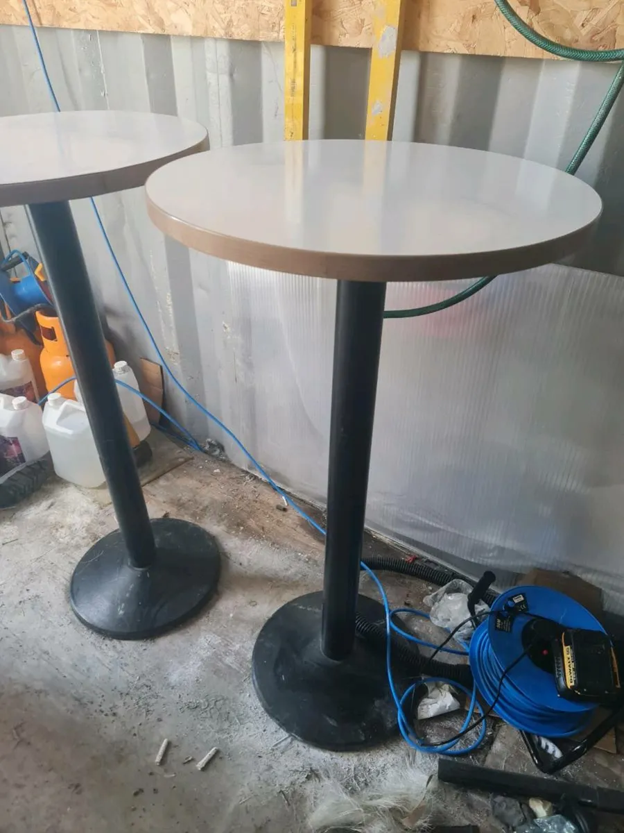 Sink/tall tables - Image 2