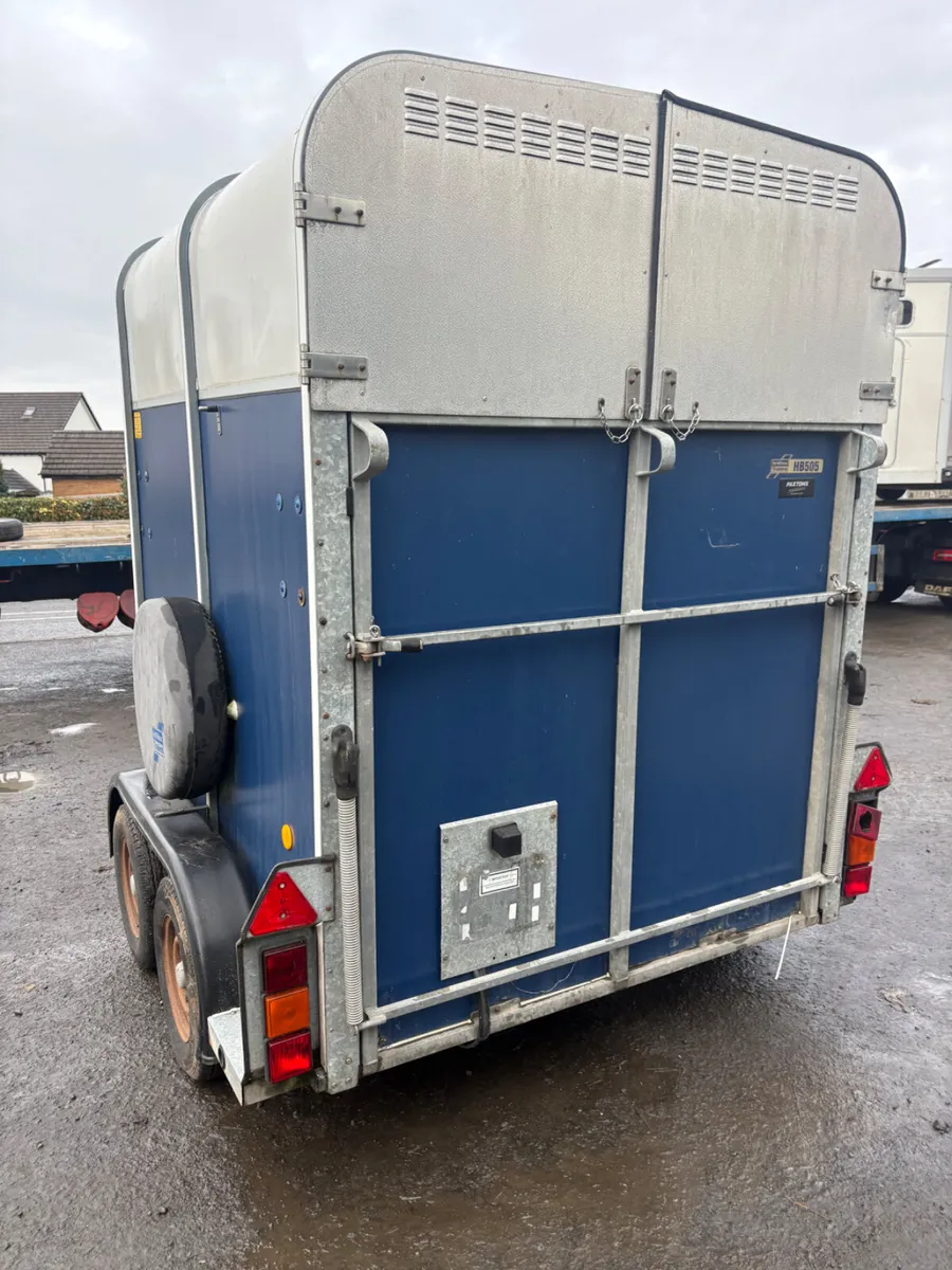 Ifor Williams 505 horse box - Image 2