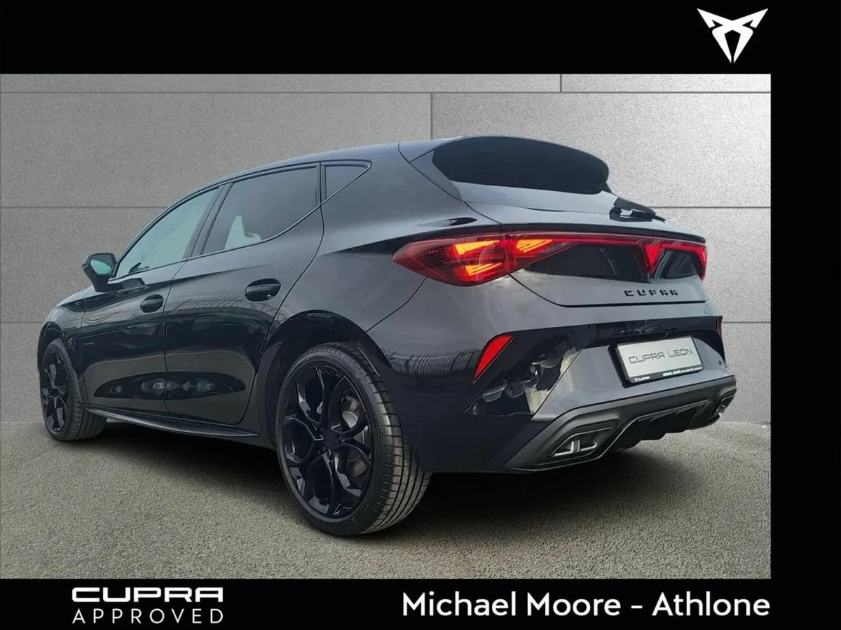 Cupra Leon **Black Pack** 2.0 TDI 150HP DSG  (Pano - Image 3