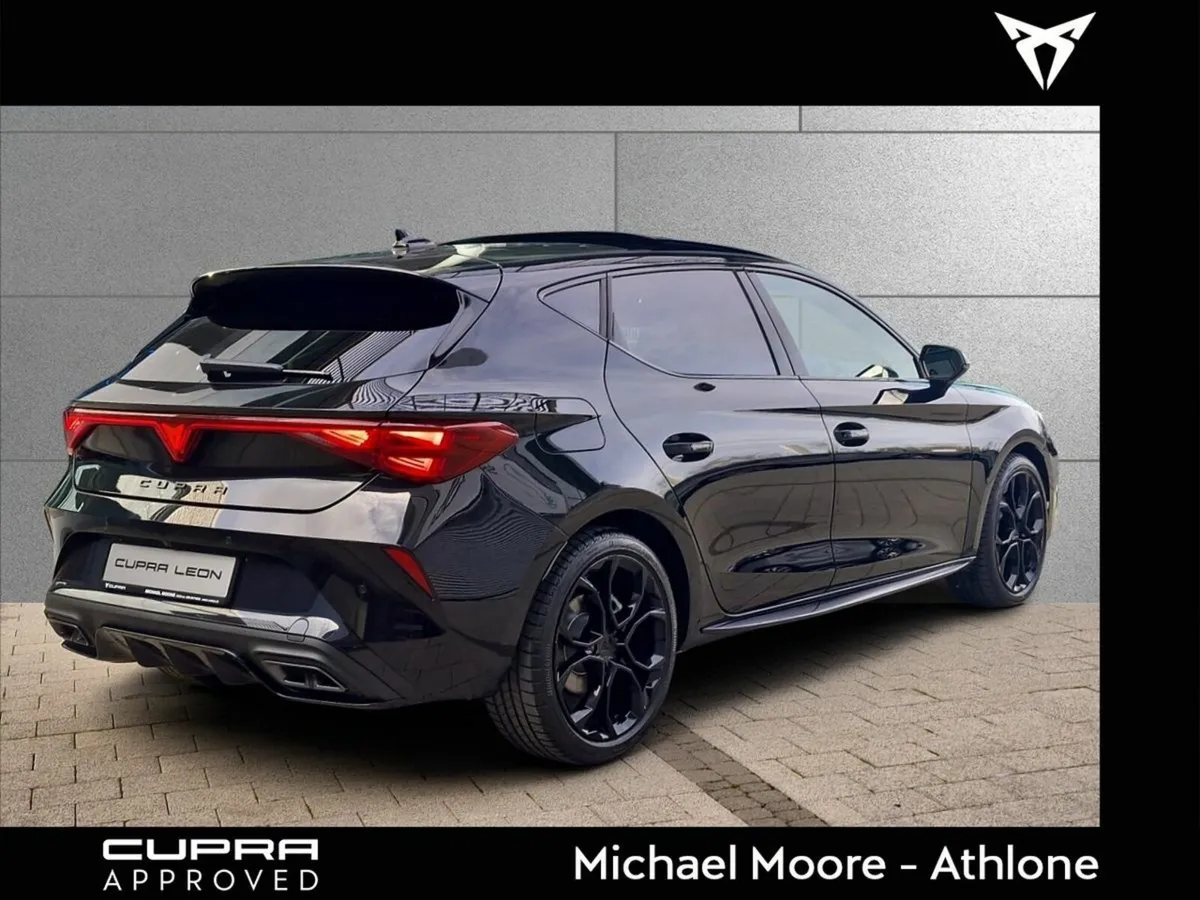 Cupra Leon **Black Pack** 2.0 TDI 150HP DSG  (Pano - Image 4
