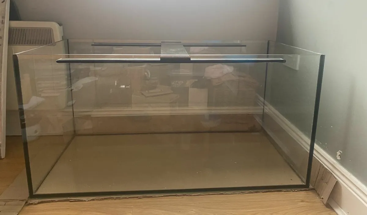 Fish Tank, Aquarium, Hamster Enclosure 250 litres - Image 2