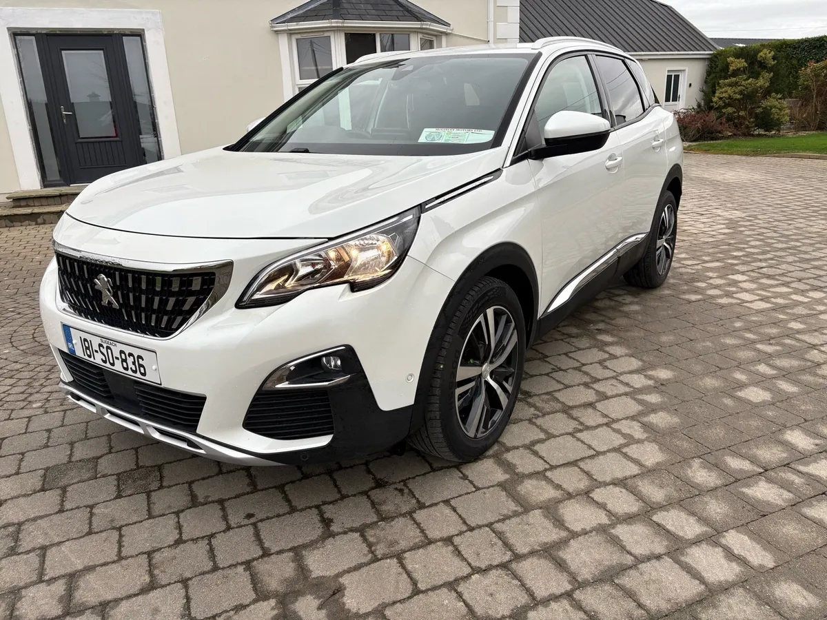 Peugeot 3008 ALLURE 1.6 BLUE HDI 120 - Image 2