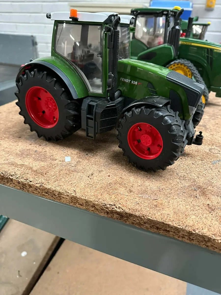 Toy Tractors - Image 2