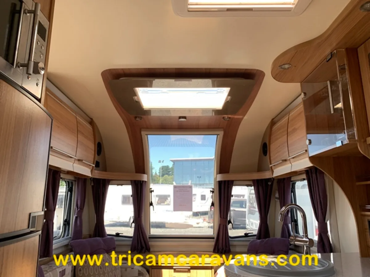 2014 Bailey Unicorn Vigo, Transverse Bed - Image 3