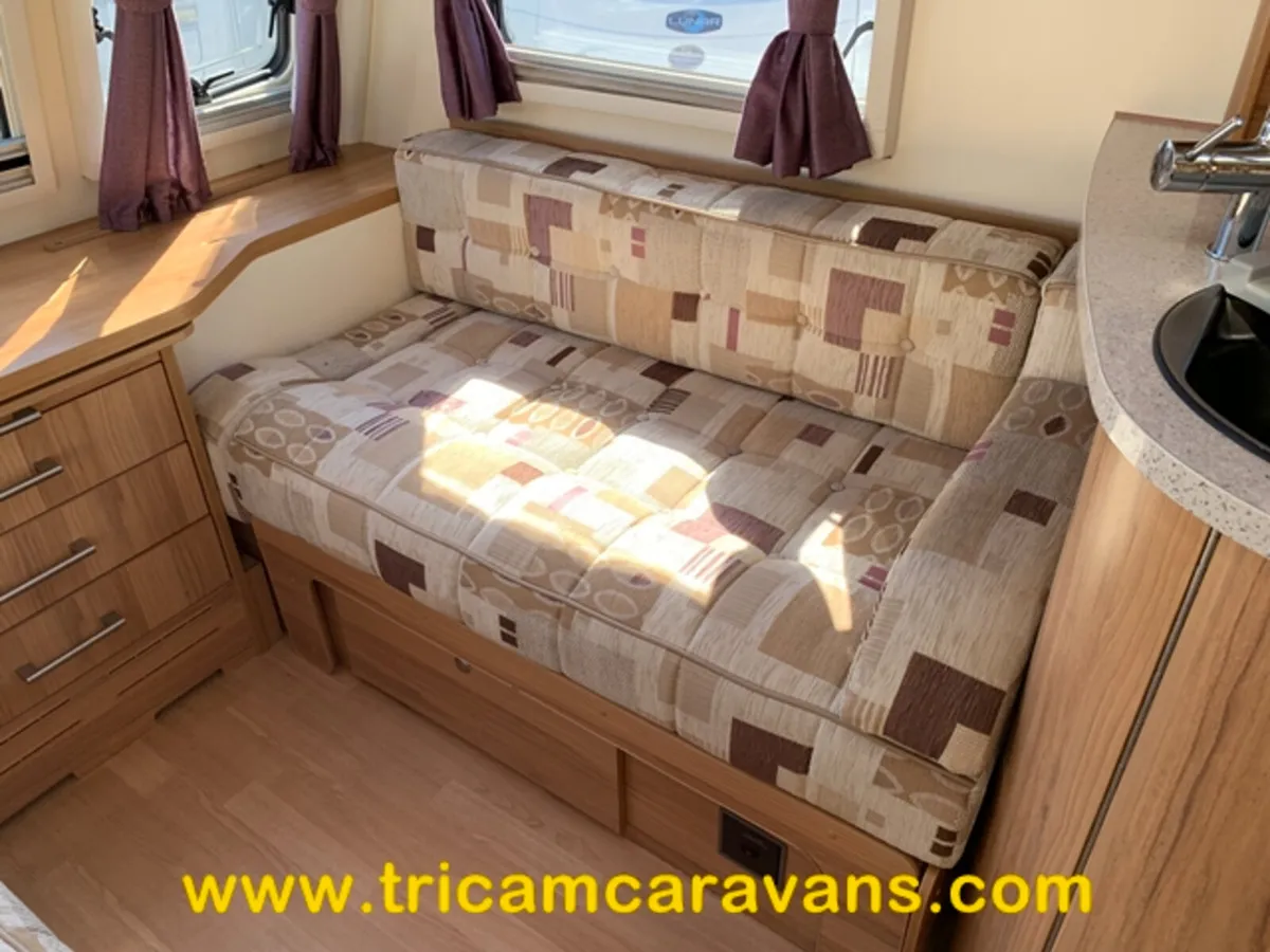 2014 Bailey Unicorn Vigo, Transverse Bed - Image 4