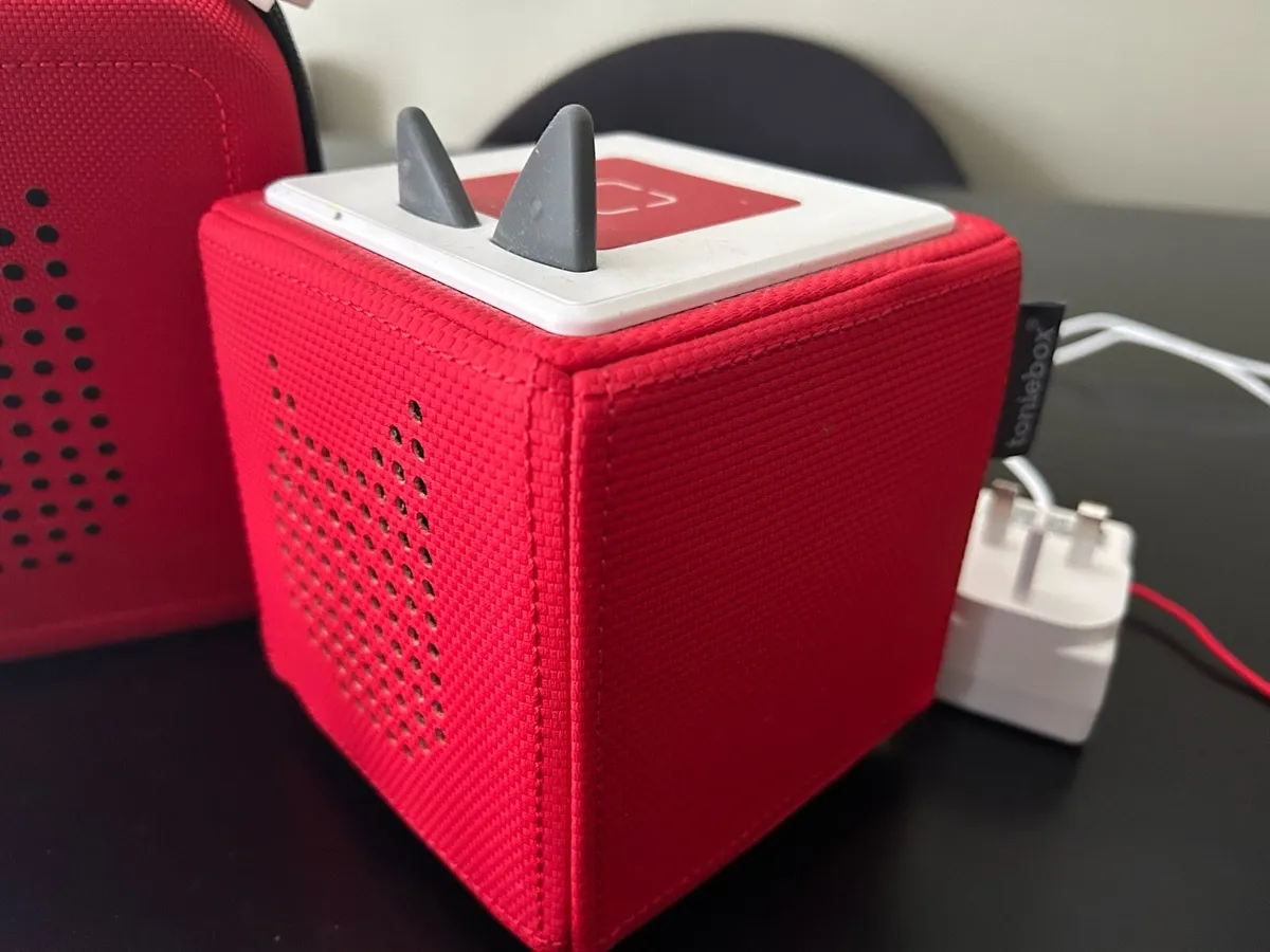 Tonie full kit plus 7 Tonies - Image 2