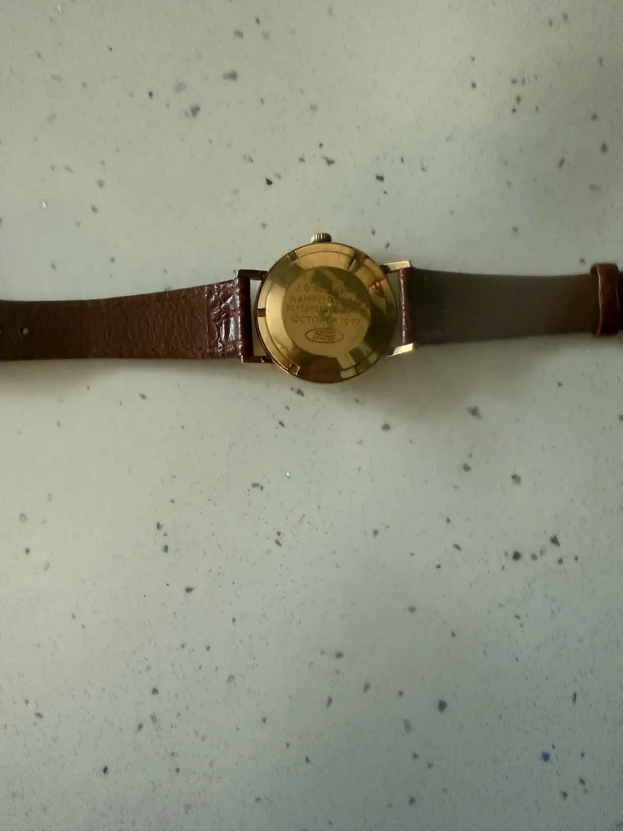 Gerrard automatic men’s watch 9ct gold - Image 4