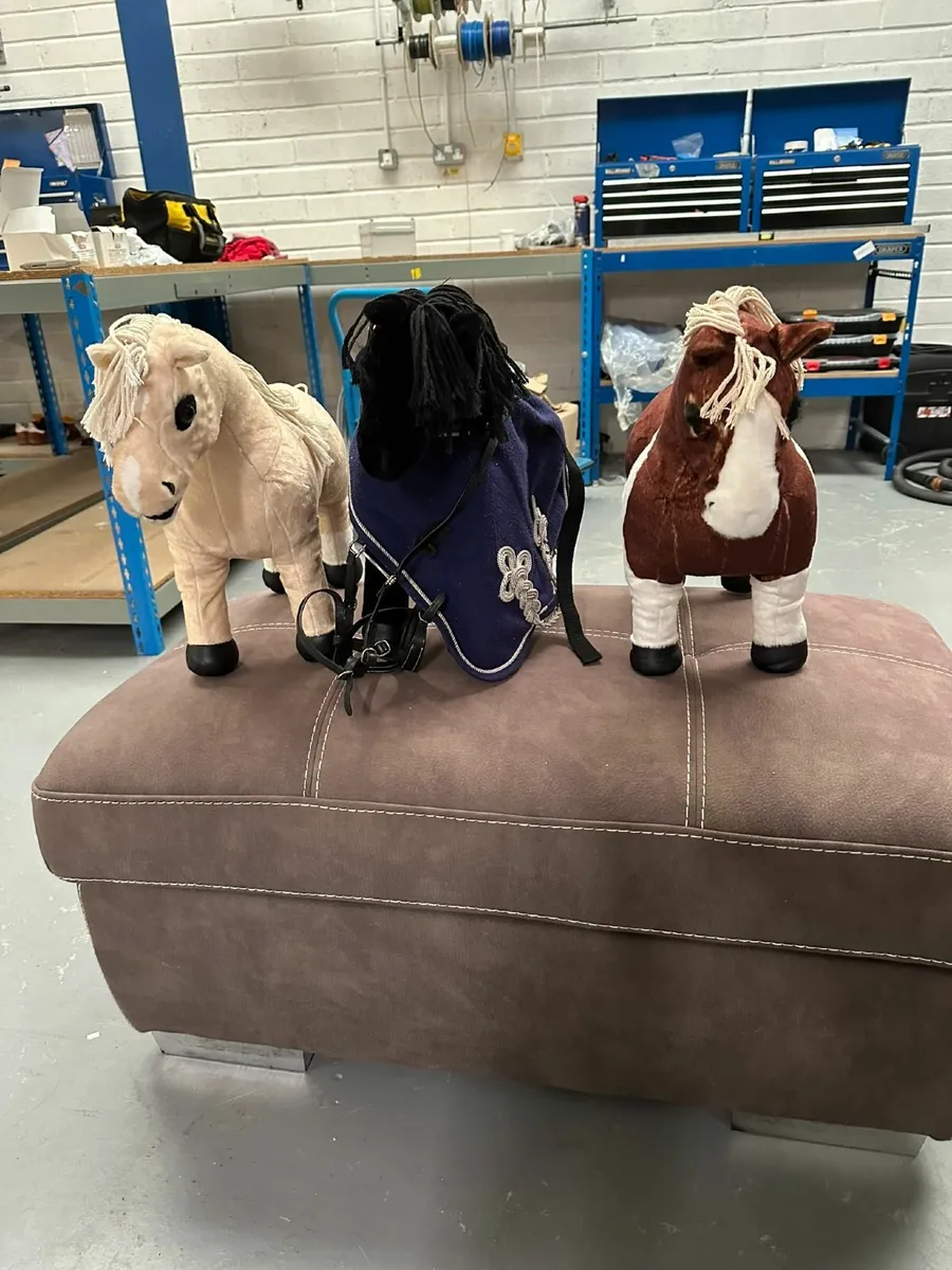 LeMieux Toy Pony - Image 1