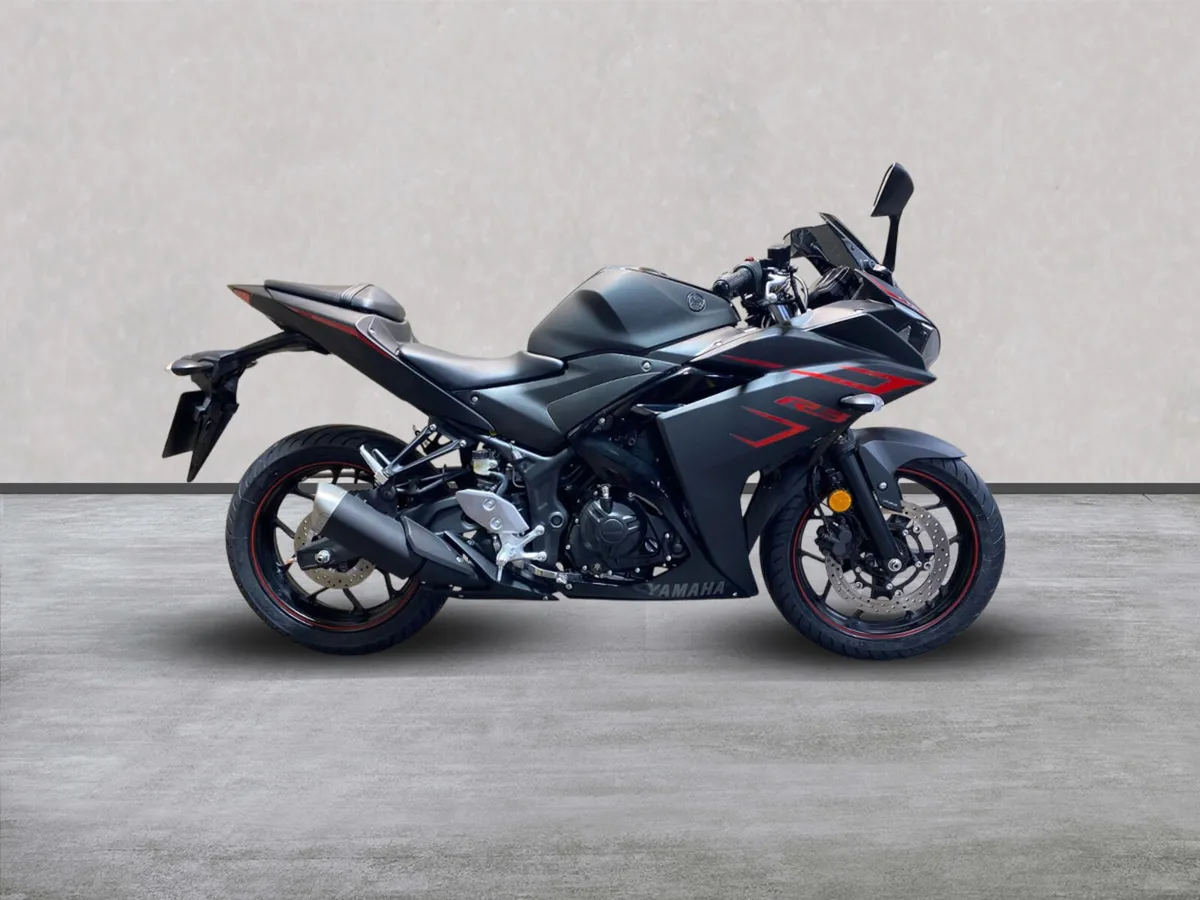 YAMAHA YZF R3 with only 2 Delivery Miles, NI Reg - Image 1