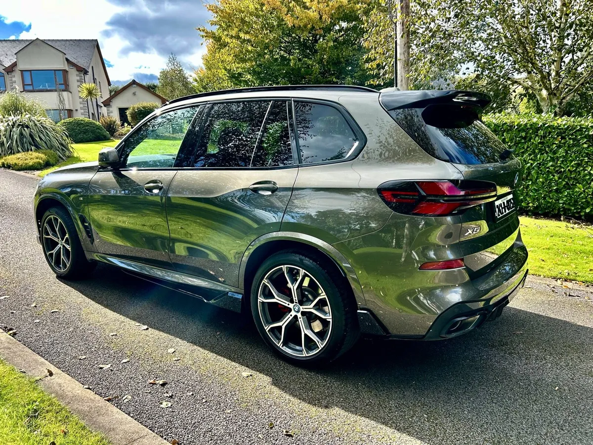 2024 BMW X5 50e M Sport (€89950) - Image 2