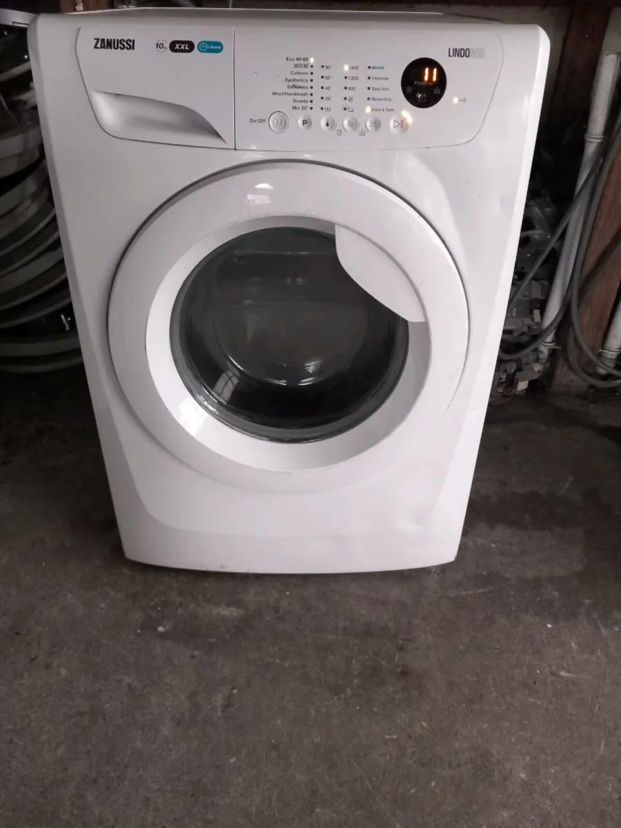 Zanussi 10kg washing machine 1400 spin - Image 1
