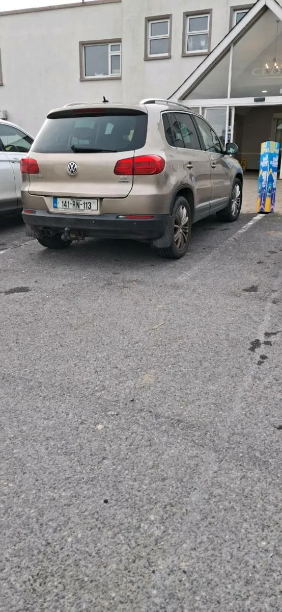 2014 volkswagon tiguan - Image 2