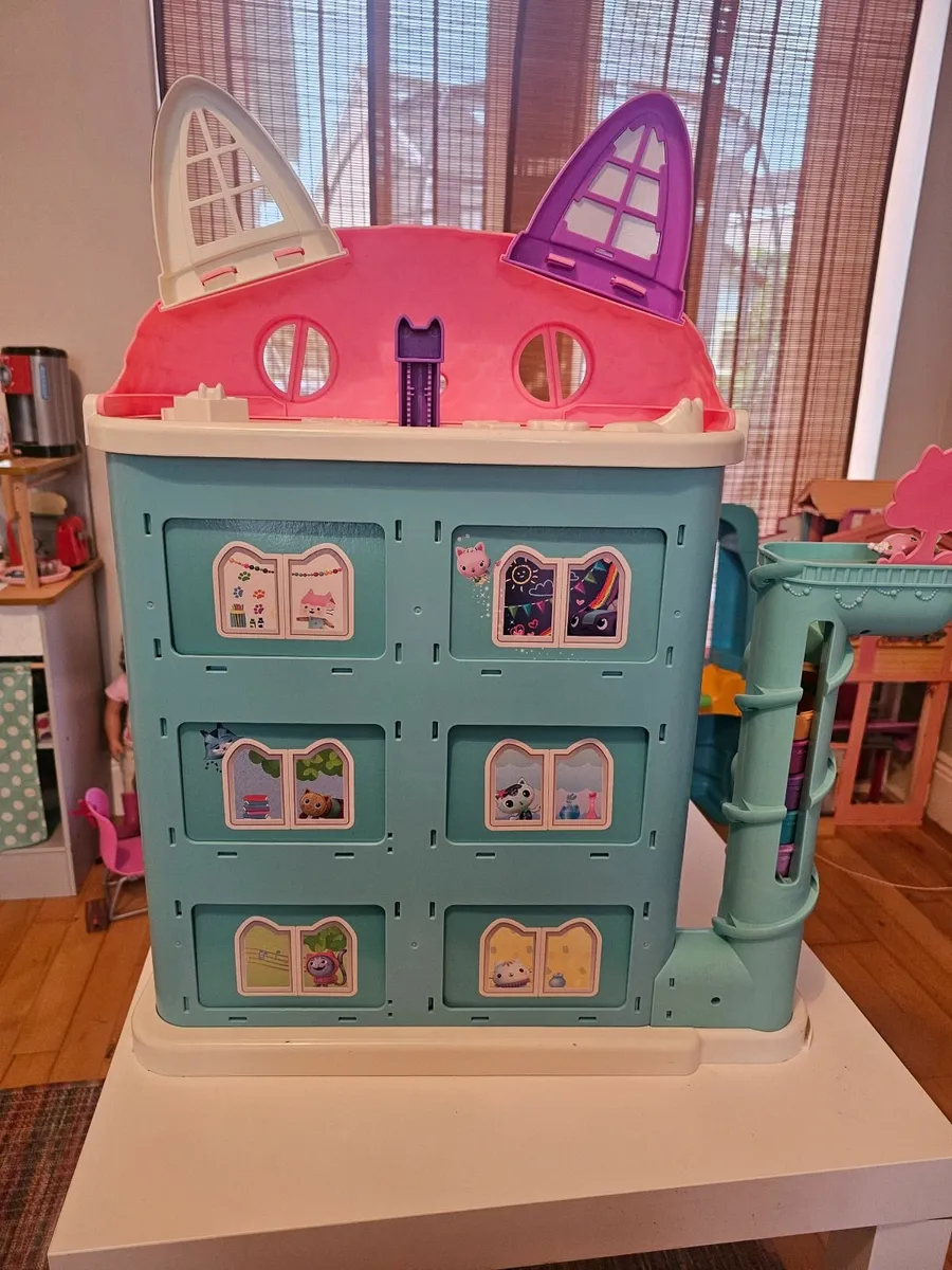 Gabbys Dollhouse - Image 3