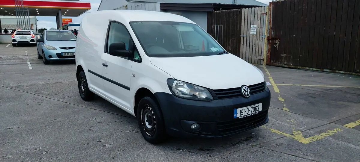 2015 Volkswagen Caddy - Image 1