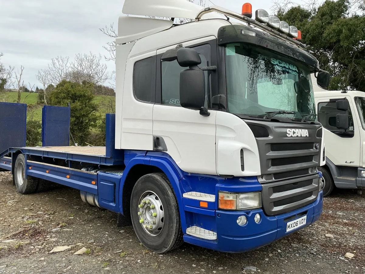 Scania recovery truck - Image 3