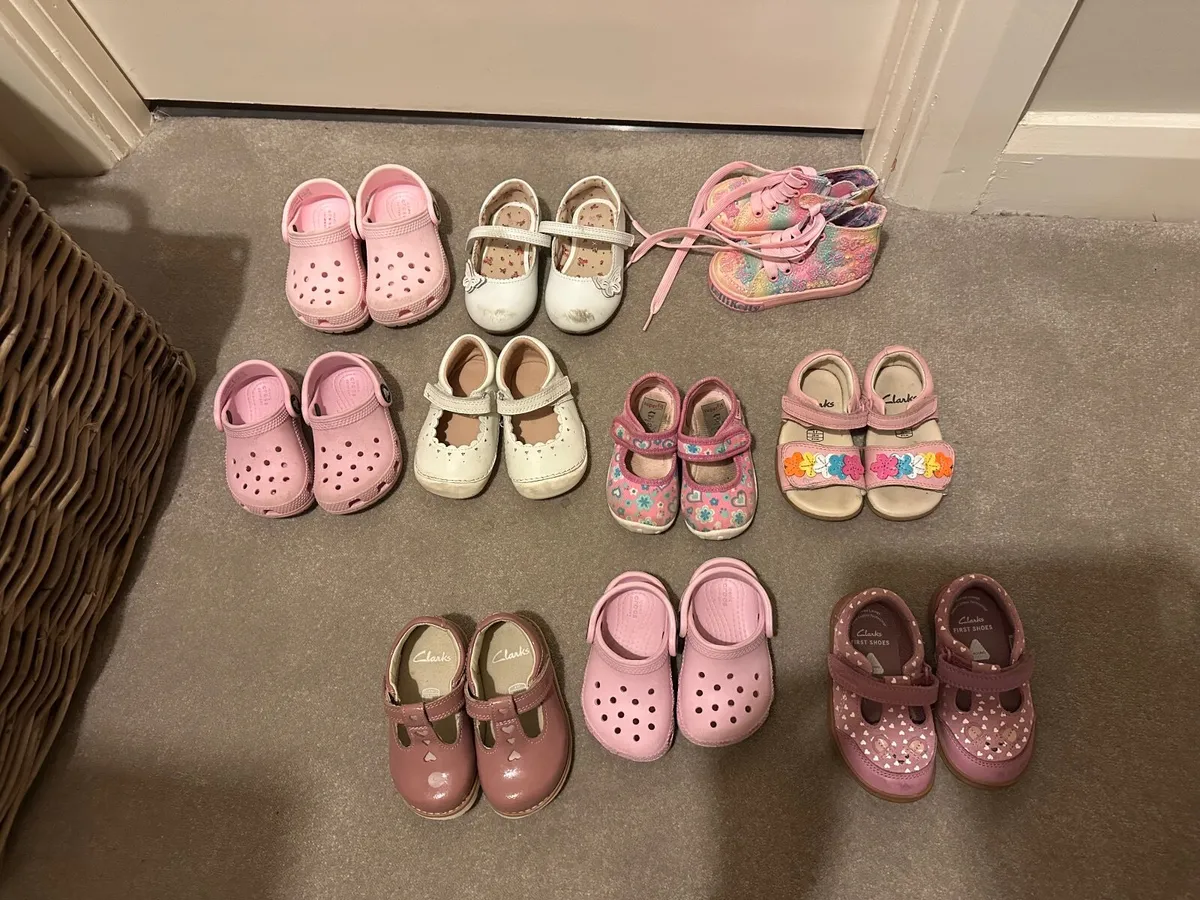 Girls Shoes - Image 1