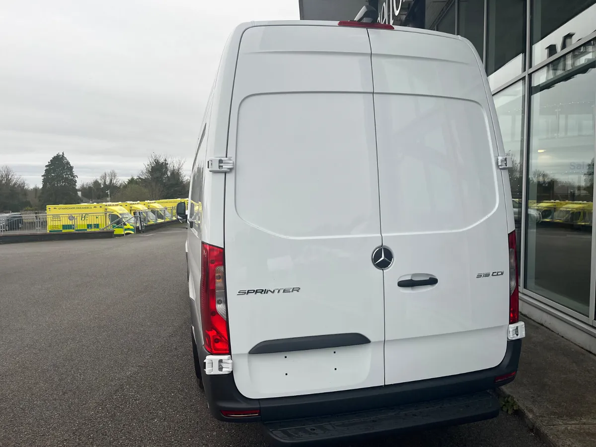 261 Sprinter 519/43 Ex Long PRO Auto - Image 4
