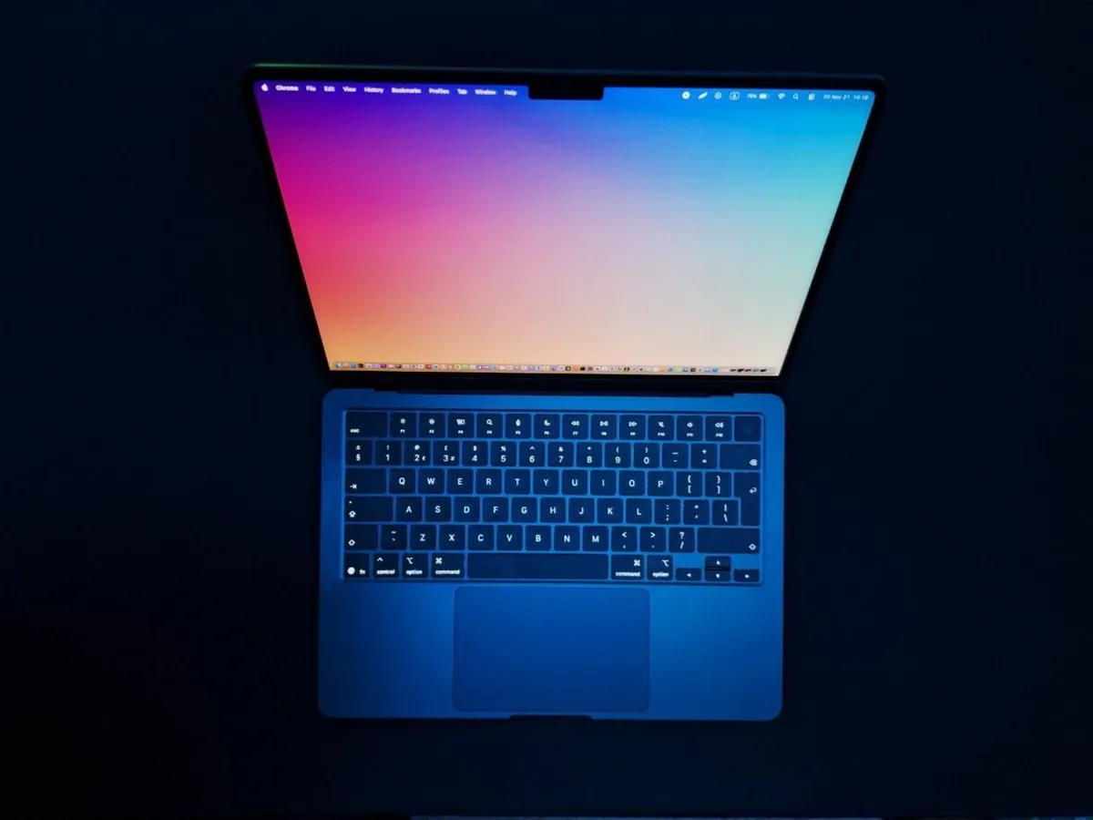 Macbook Air M3 2024 - Image 3