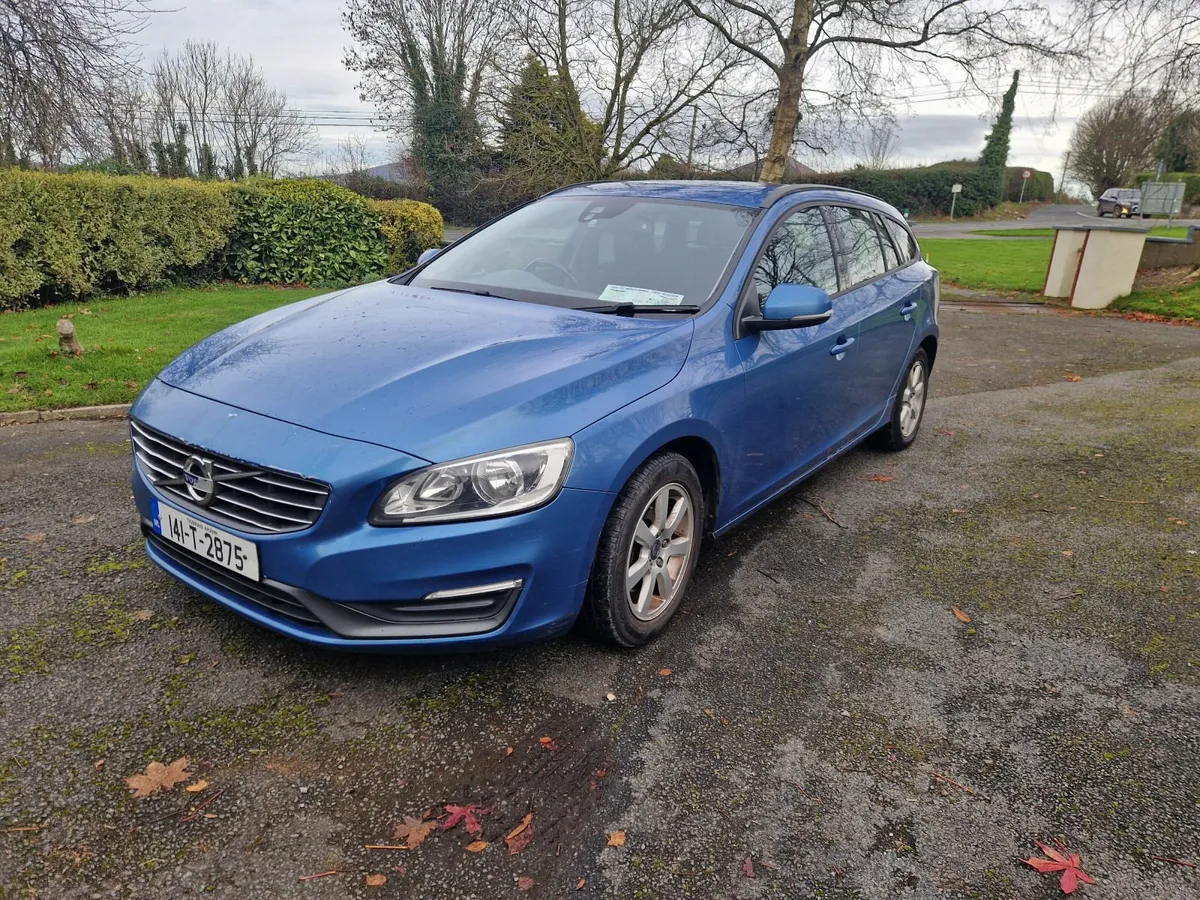 Volvo V60 2014 - Image 2
