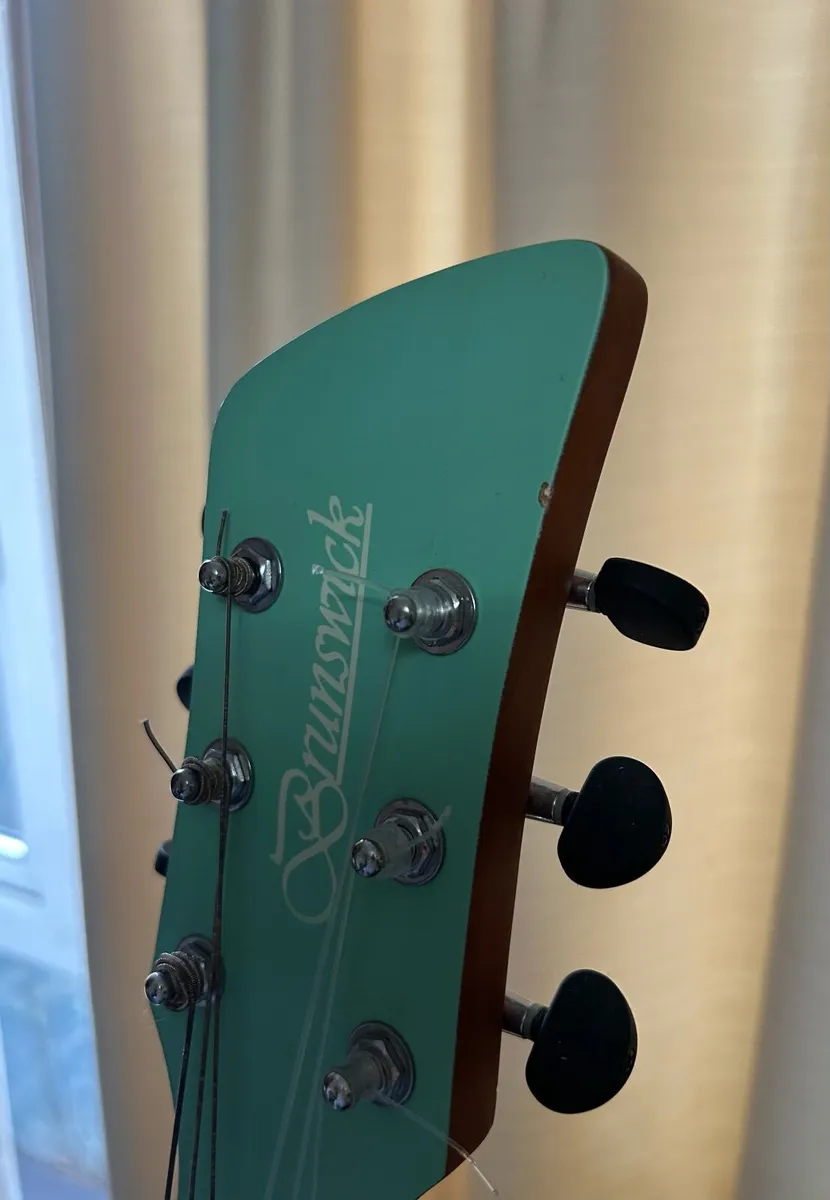 Acoustic Guitar with soft case - Image 4