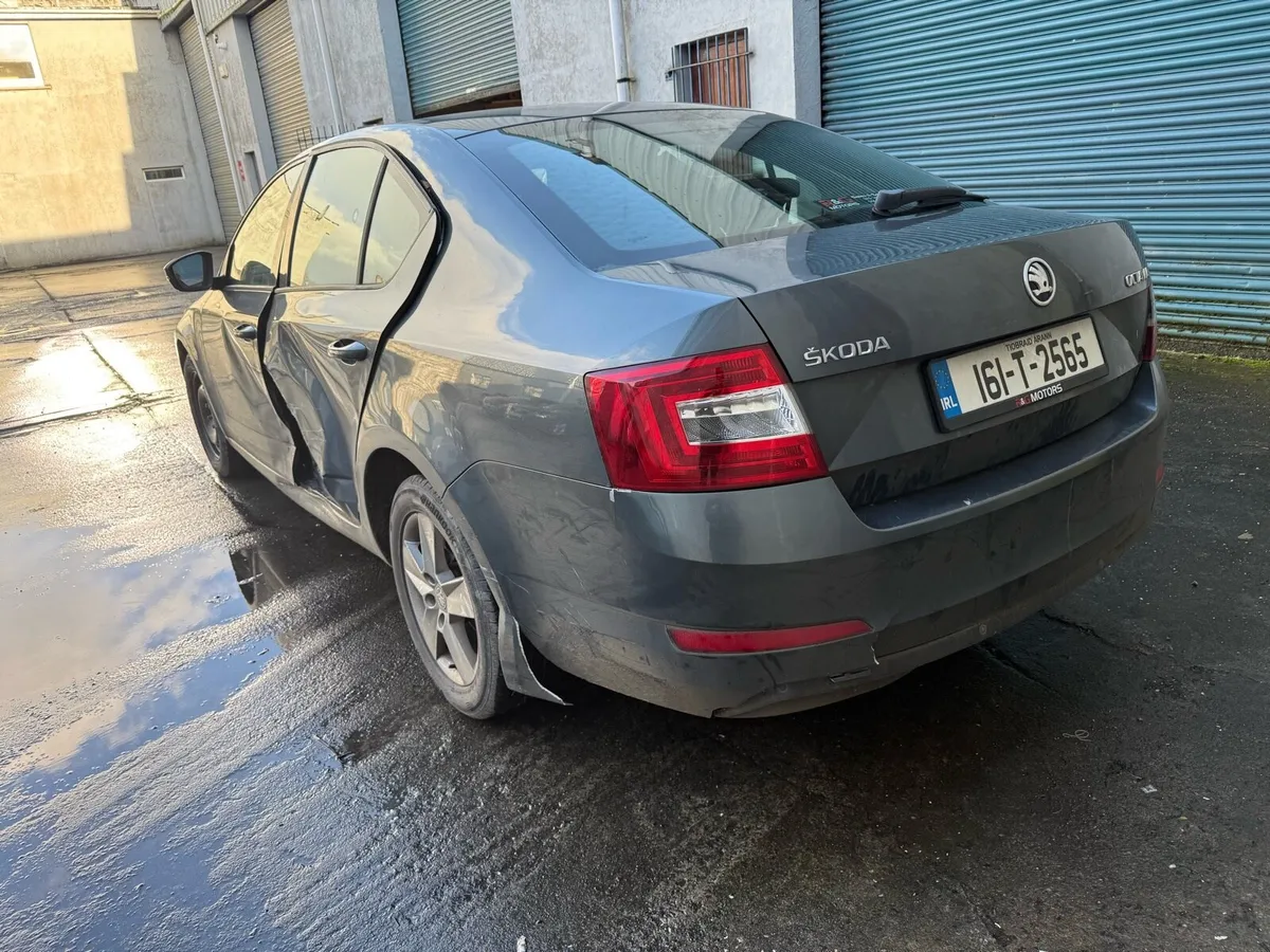 2016 Skoda Octavia 1.6tdi - Image 3