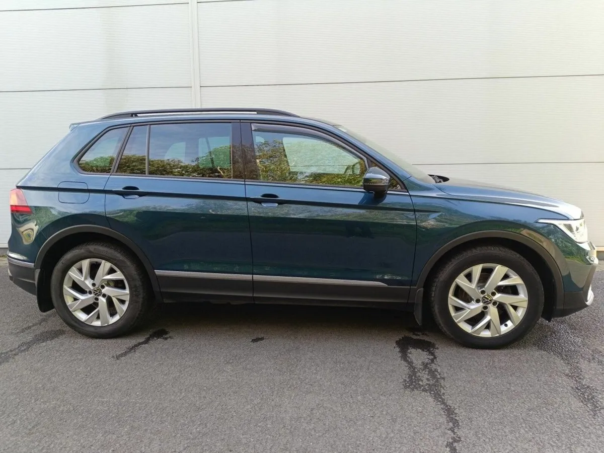Volkswagen Tiguan 2.0 TDI 122HP Life - Image 2
