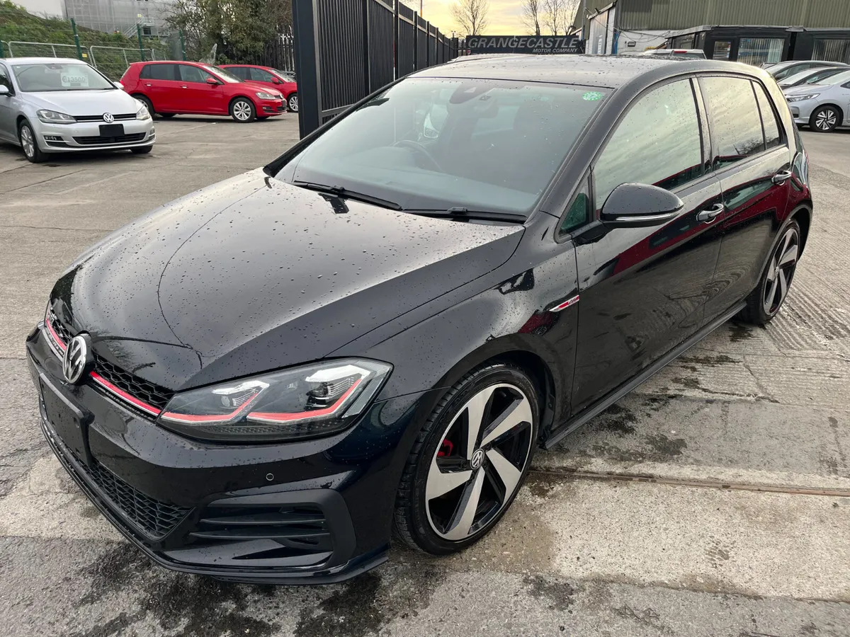 VOLKSWAGEN GOLF 2018, GTI 2.0 TFSI DSG 7.5 F.S.H - Image 3