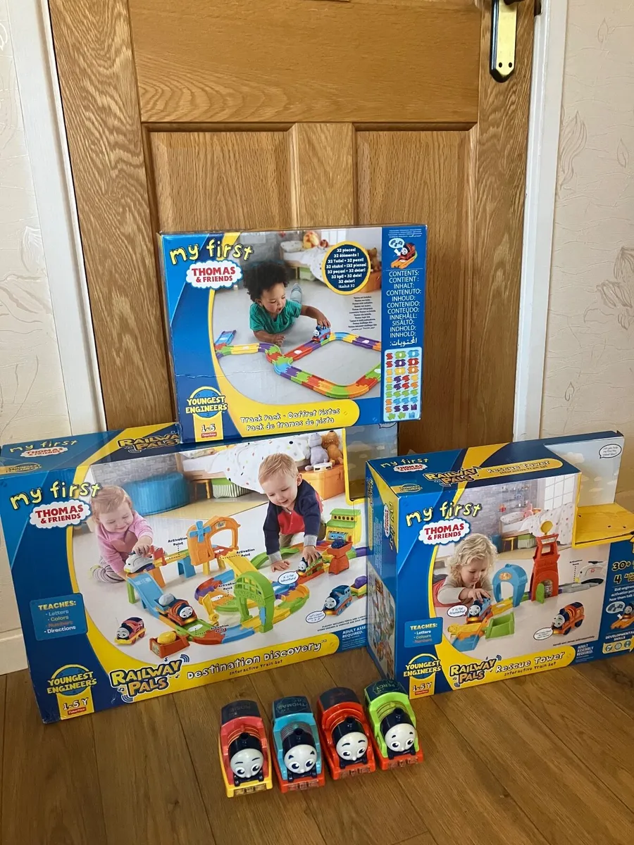 Thomas the tank train sets