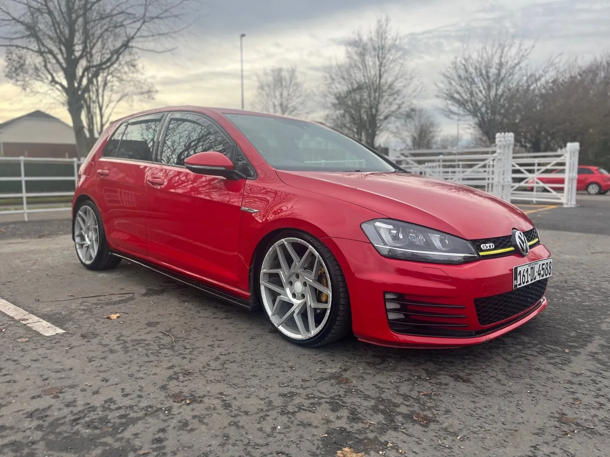 2016 VW Golf GTD - Image 2
