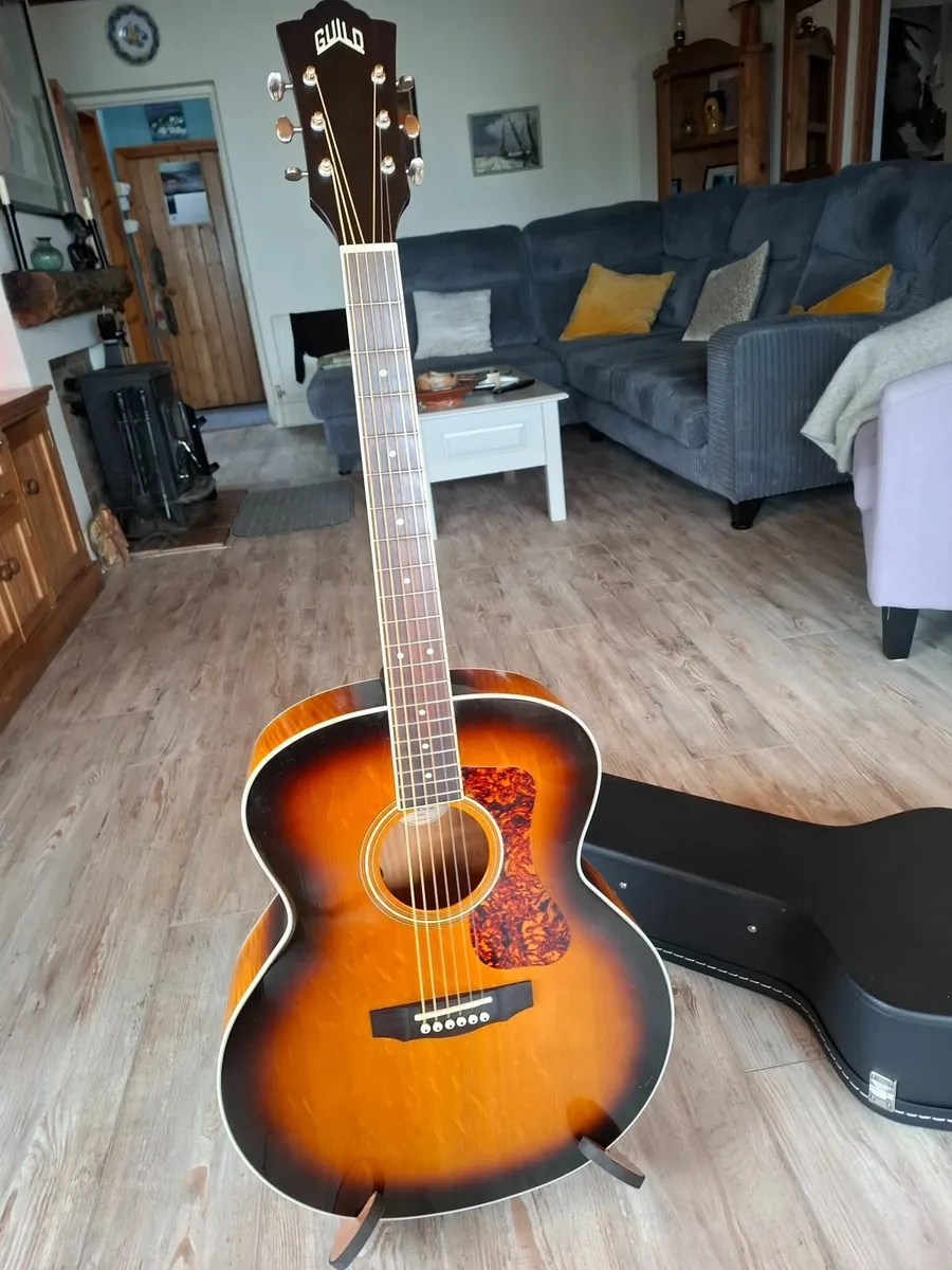 Guild Guitar - Image 2
