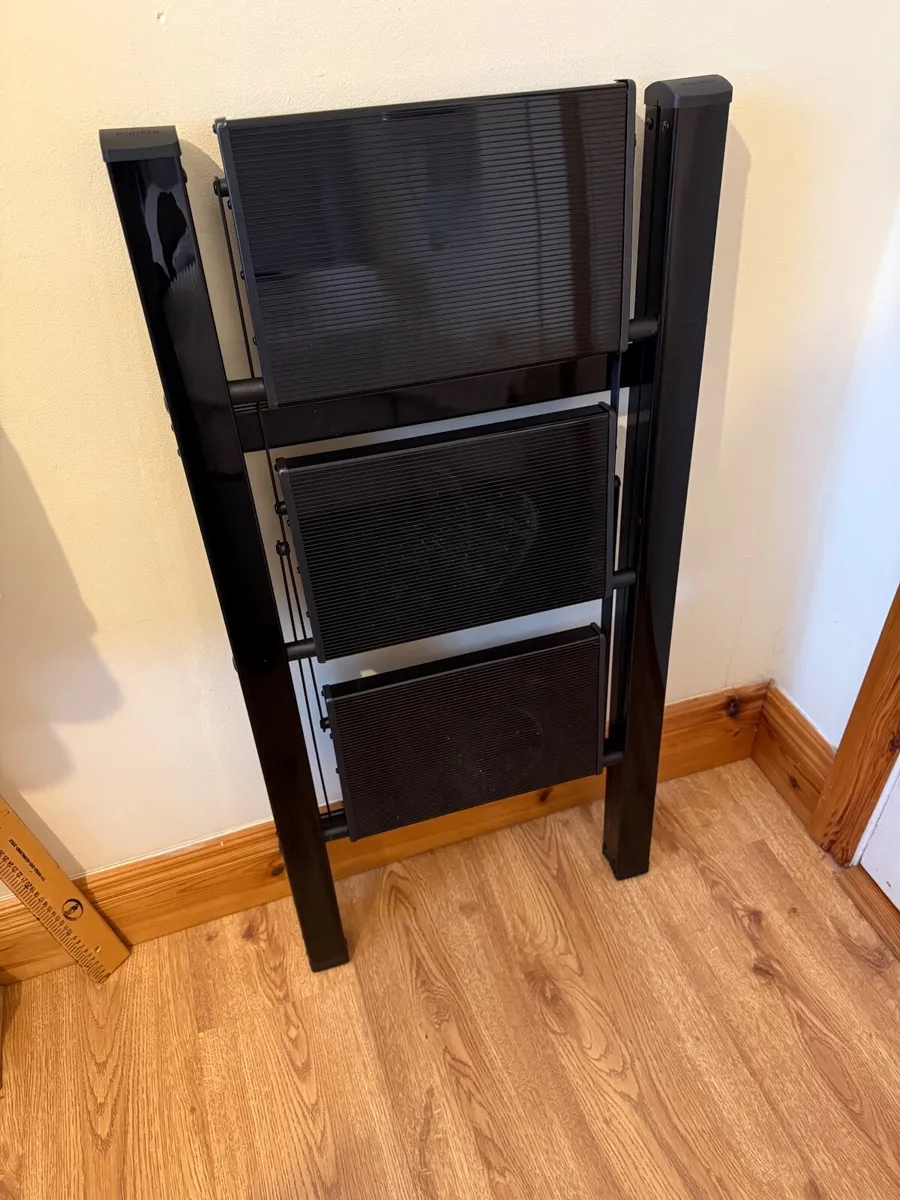 Step ladder - Image 1