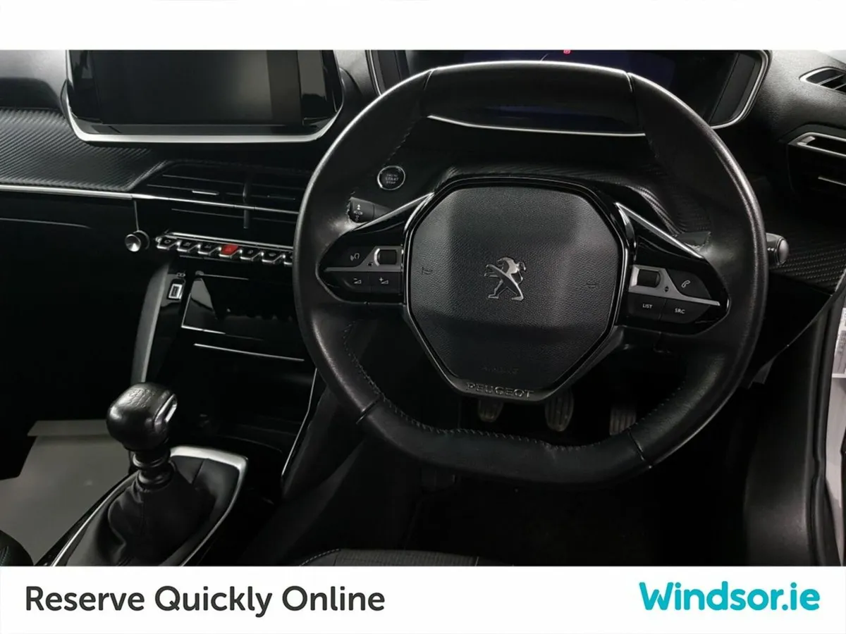 Peugeot 2008 1.2 Puretech 100bhp Allure - Image 3
