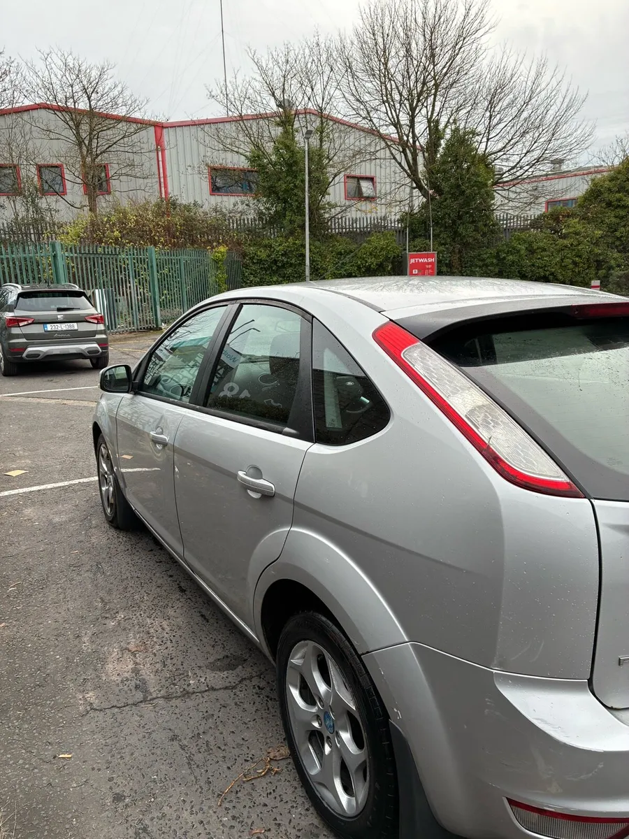 Ford Focus - Image 4