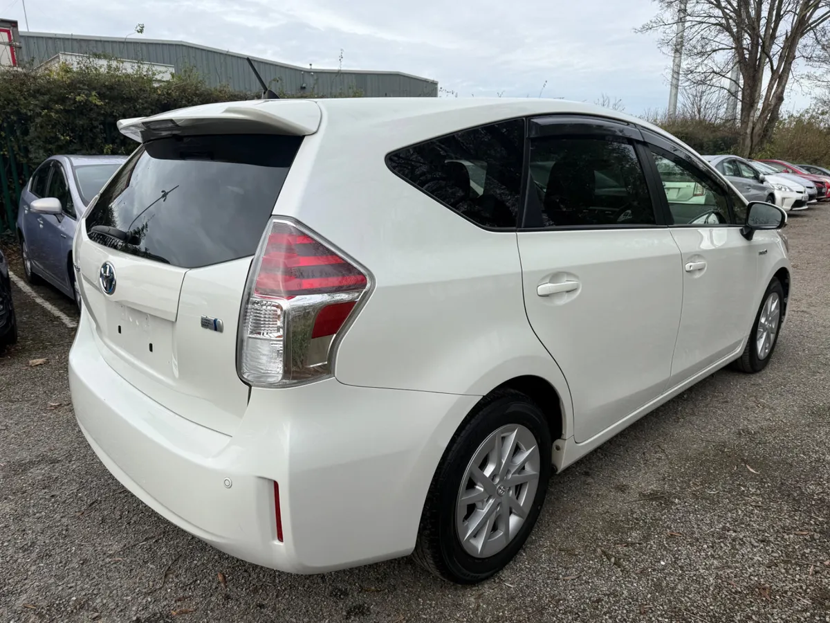Toyota Prius 7 saets 82500km!!! - Image 3