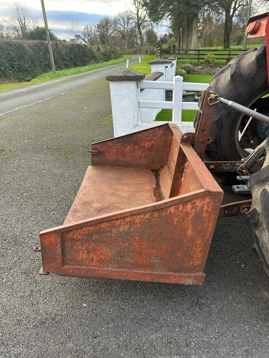 Transport box for sale - Image 1