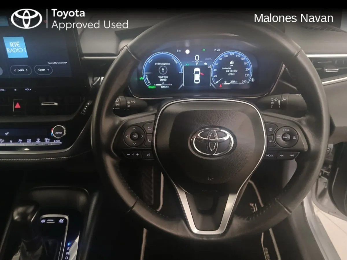 Toyota Corolla LUNA SALOON 4DR AUTO - Image 2