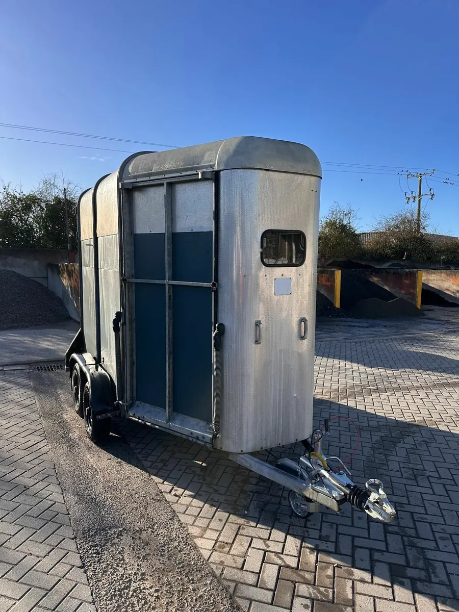 Westwood horse box - Image 2