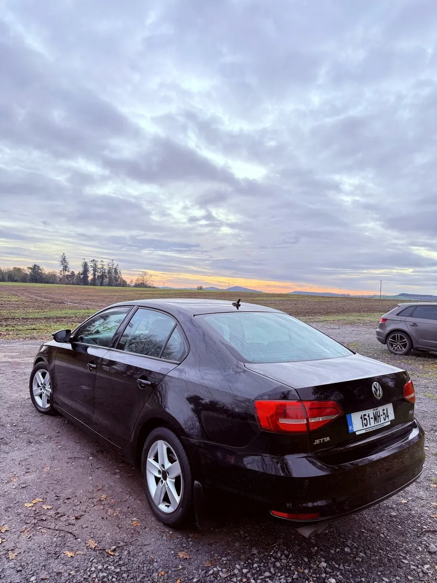 151 VW Jetta 2.0TDI CL NCT + TAX €6495 - Image 3