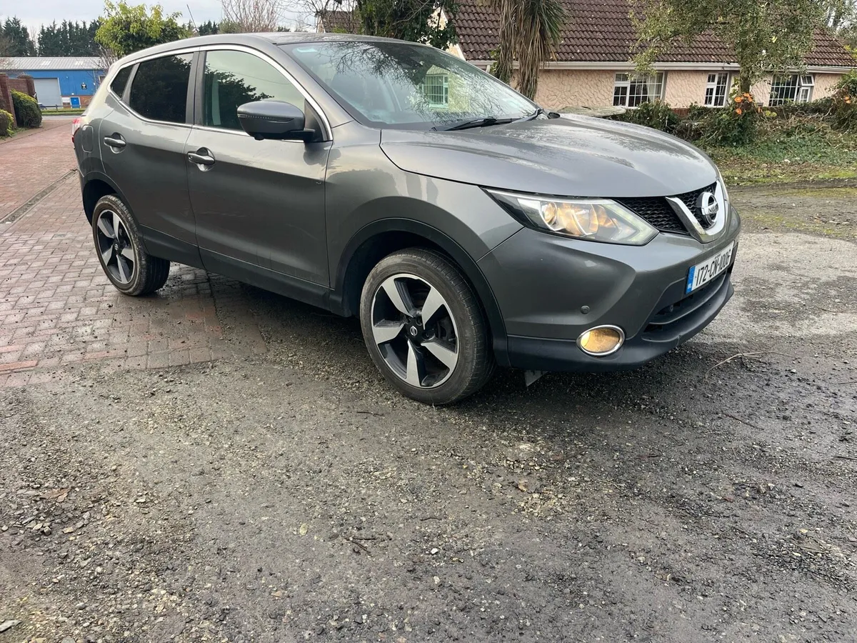 2017 (172) Nissan Qashqai connects 1.5 diesel - Image 2
